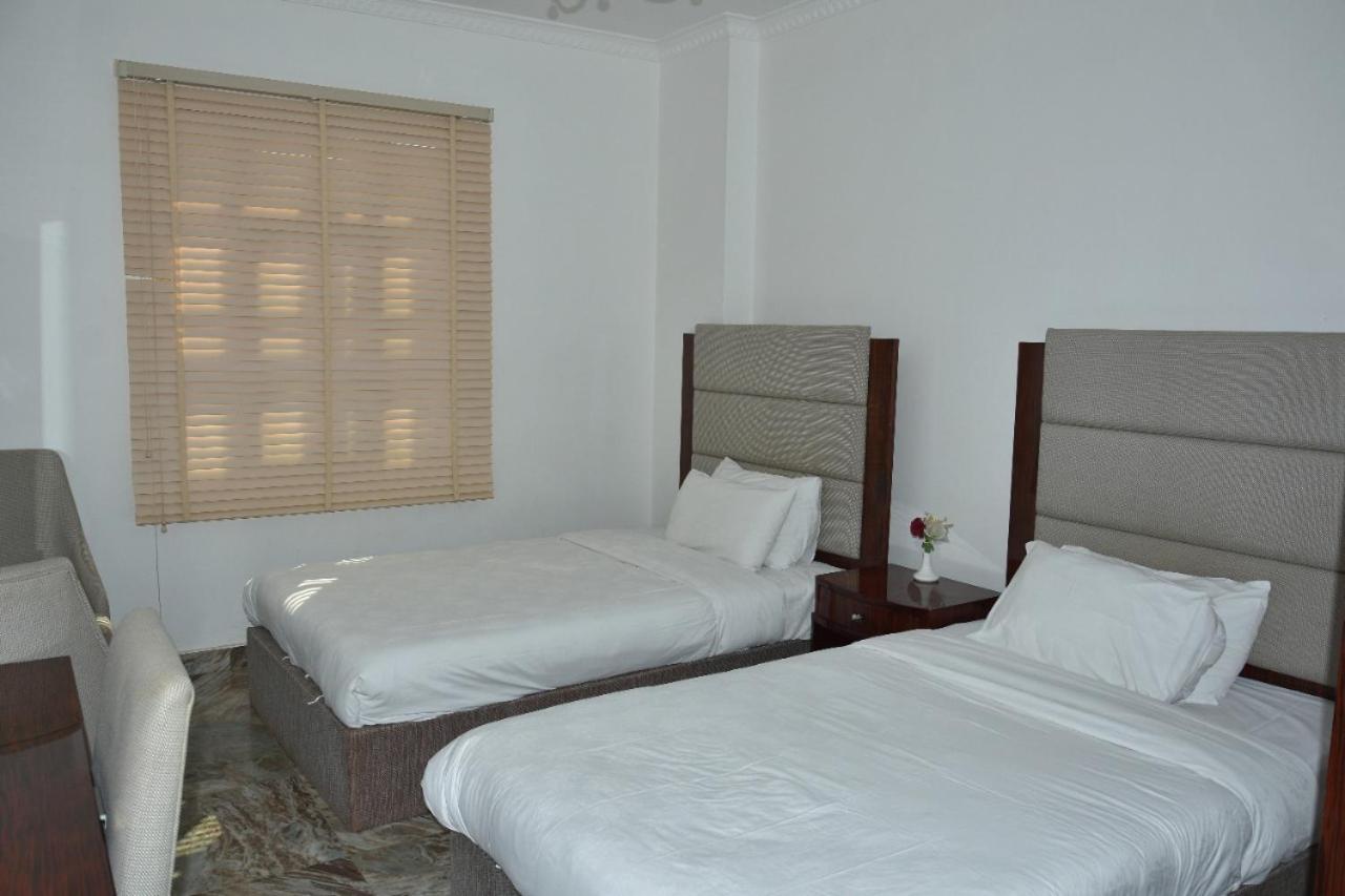 Royal Suite Hotel Apartments Al Huwayl Ngoại thất bức ảnh